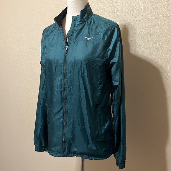 Mizuno - Picture 2 of 8